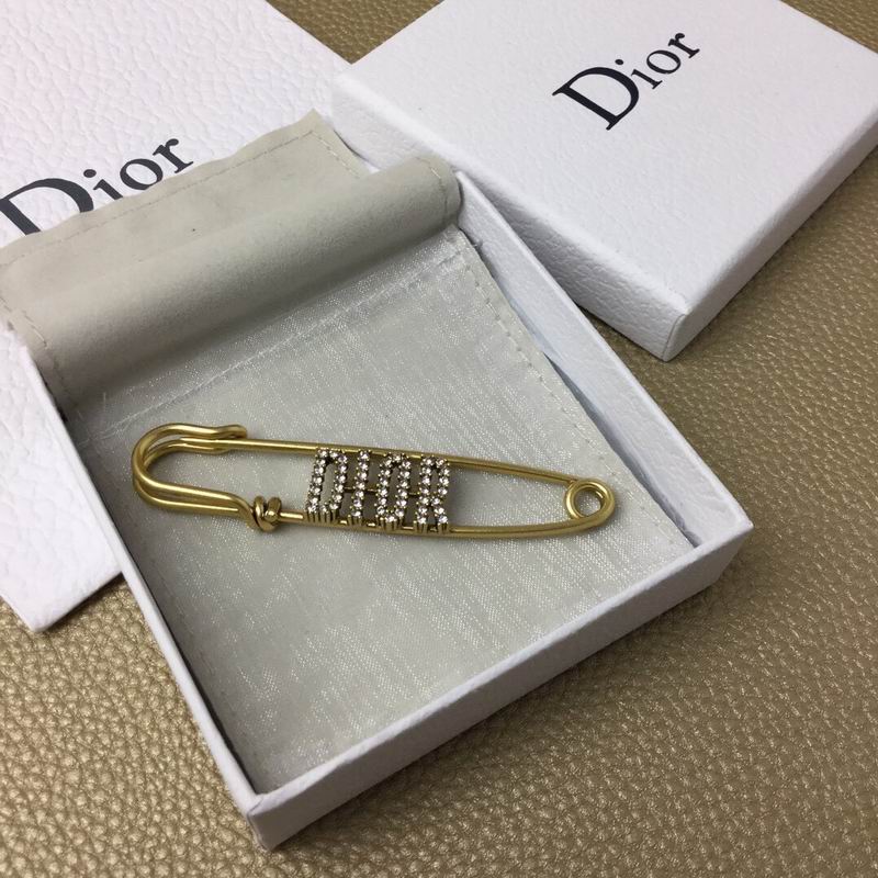 Dior Brooch 04lyr26